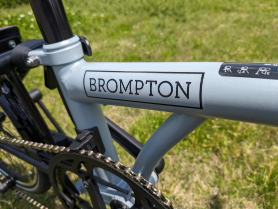 【BROMPTON】P-LINEの新色　ルナアイスはこんなカラー | Y