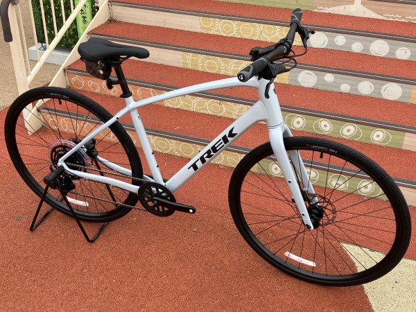 25年新モデル入荷！スタンダードなクロスバイクのFX2が入荷いたしまし