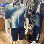 【２XU】トライアスロンウェア入荷しました！トライアスロンに適した設計になってます！ | Y's Road 松山店エミフルMASAKI
