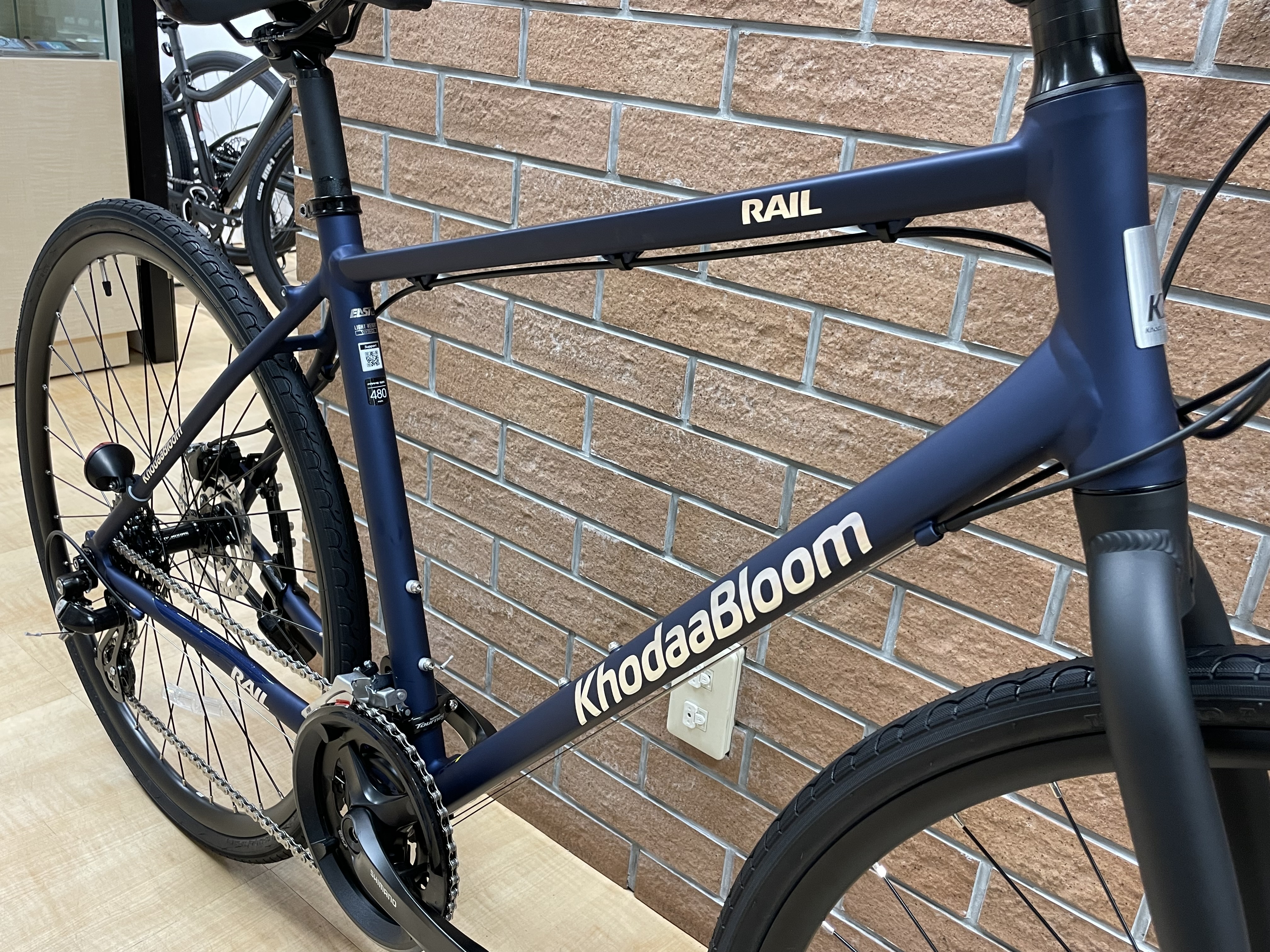 KhodaaBloom RAIL DISC SHIMANO DISC 軽量クロスバイク 公式重量 オススメ サイクリング