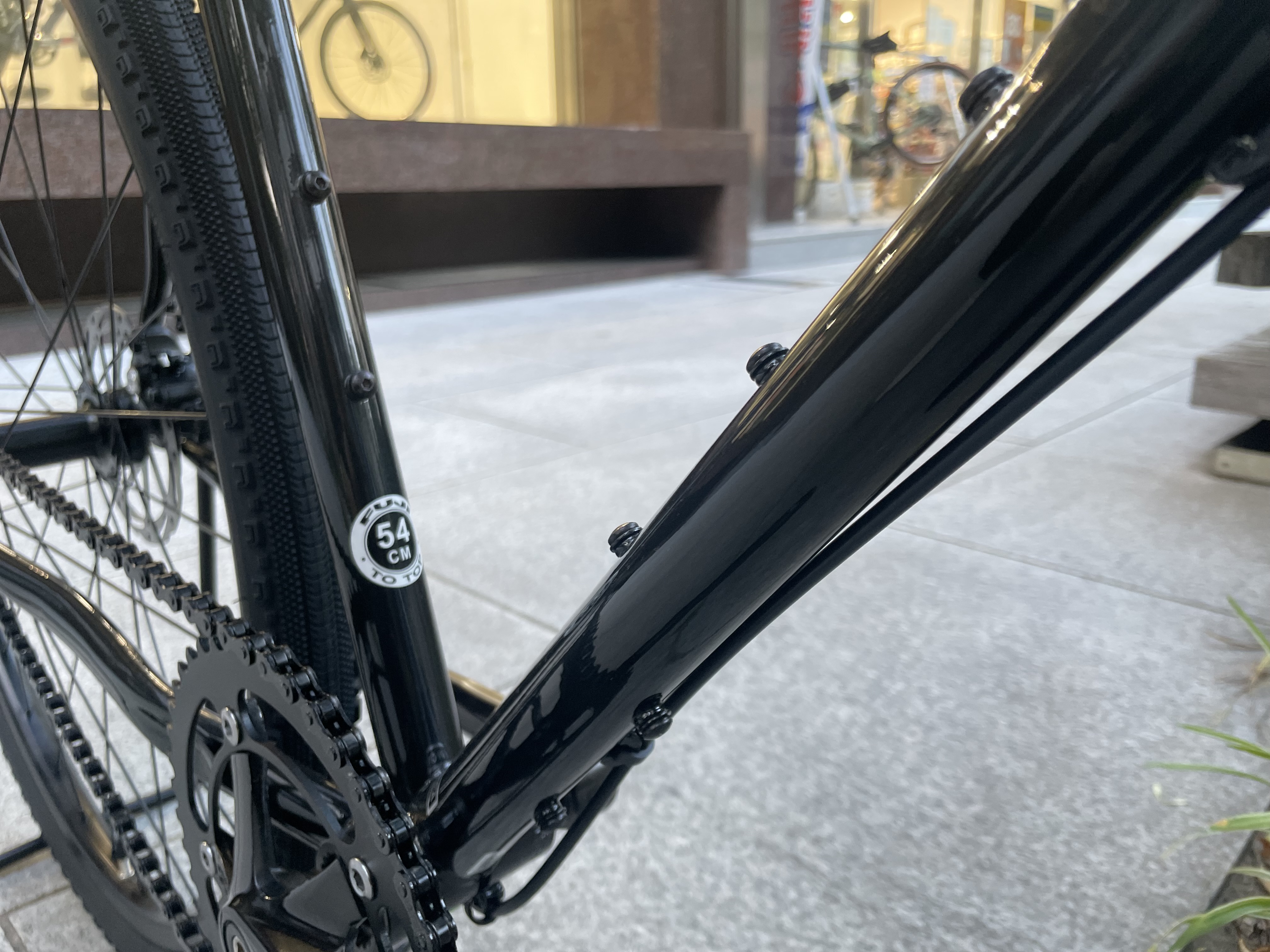 グラベル　ピストバイク　カスタム多数 お問合せ多数！グラベル系のピストバイクあります！！【FUJI