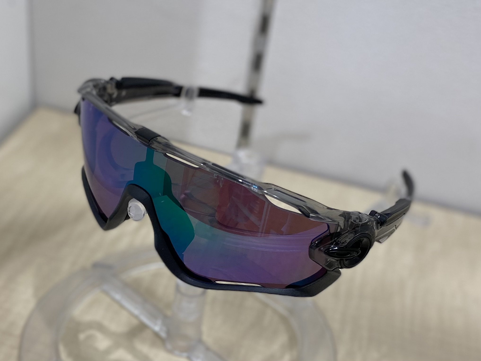 OAKLEY JAWBREAKER