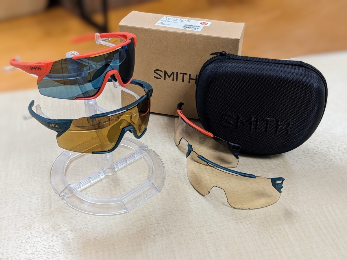 4万円超の高級アイウェアが半額！SMITHの快適さを超特価で体験せよ！ | サイクルウェアのことならY