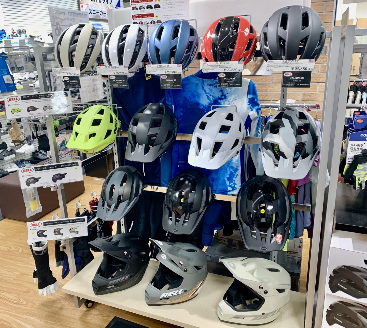 BELL POP UP開催！！MTBフルフェイスヘルメットが試着できる機会は今 