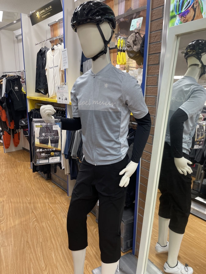 KAPELMUUR プリント半袖ジャージ カーシブ スリムストレッチクロップドパンツ メッシュインナーパンツ プロライドパッド 初心者 おすすめ