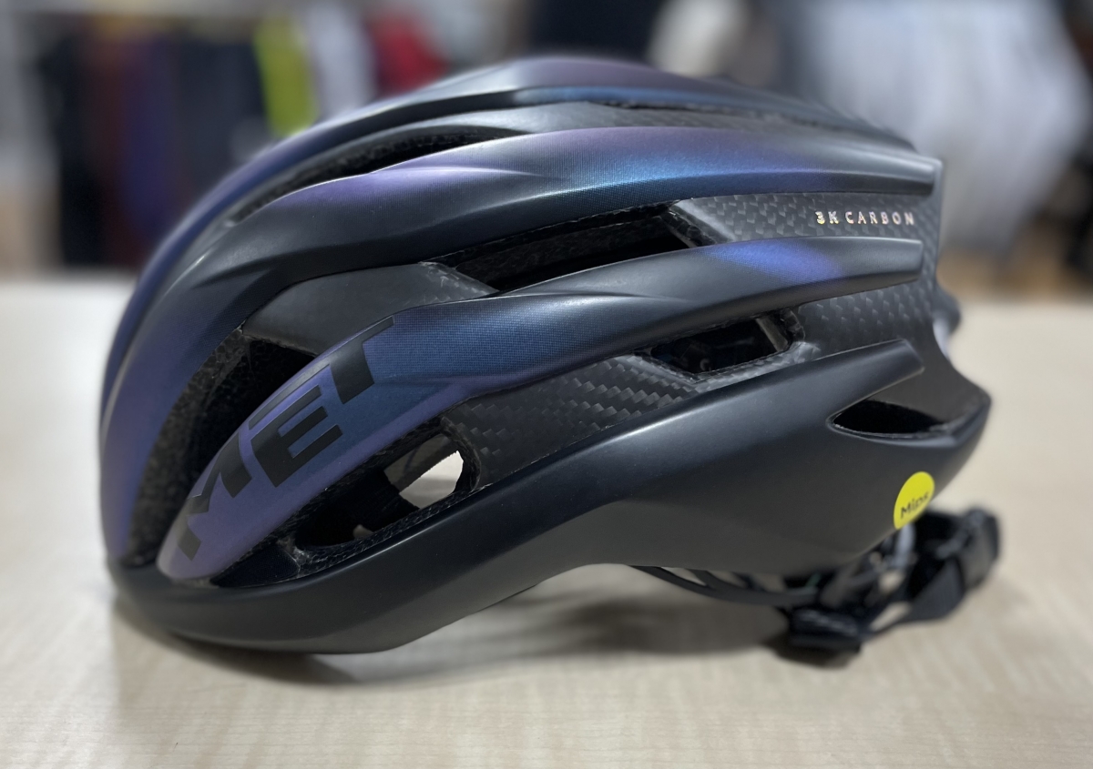 MET TRENTA 3K CARBON UAEチームエミレーツXRG ポガチャル 山岳 ヒルクライム 軽量