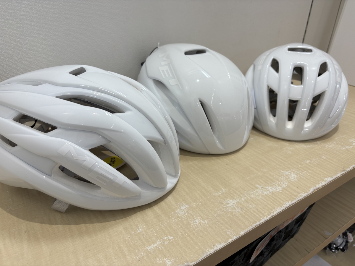 MET TRENTA MIPS ABSOLUTE WHITE LIMITED MANTA RIVALE 入荷