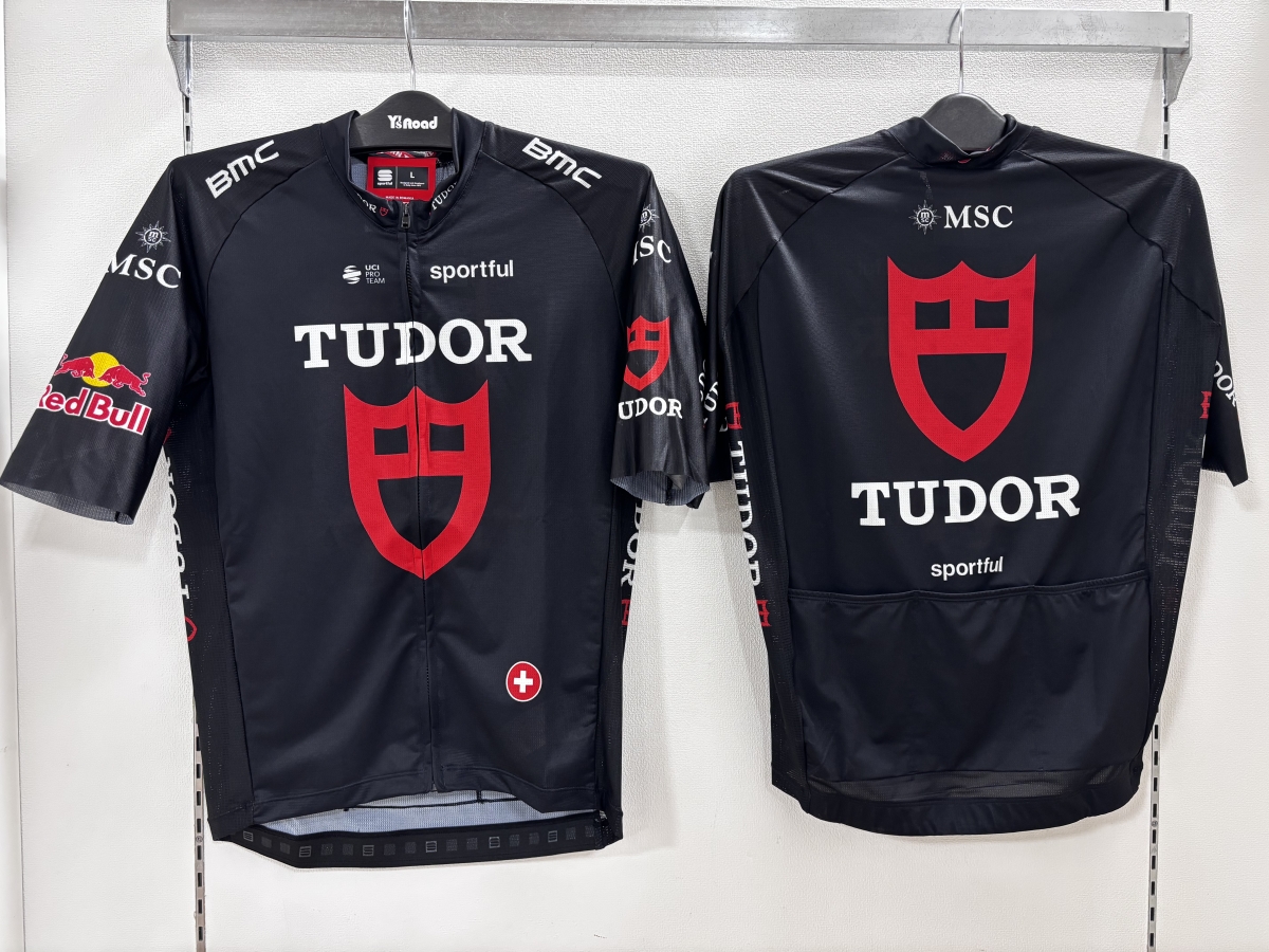 スイス籍のUCIプロチーム TUDOR PRO CYCLING TEAM ファビアン・カンチェラーラ ジュリアン・アラフィリップ マルク・ヒルシ レッドブル REDBULL