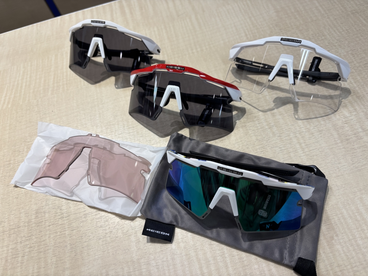 SCICON AEROSHADE2.0 UAEチームエミレーツXRG タデイ・ポガチャル 新型 メニーズ 入荷