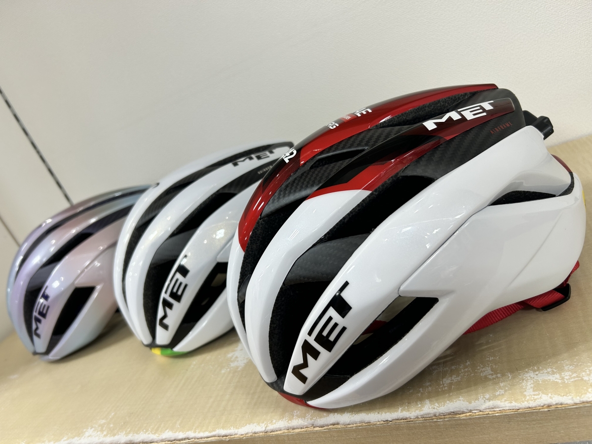 MET TRENTA 3K CARBON （UAE TEAM EDITION、RAINBOW EDITION、Dream State）