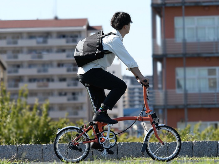 CHROME×BROMPTON】使い方無限大！！4WAYBAGが新登場！！｜Y'sRoad PORTAL