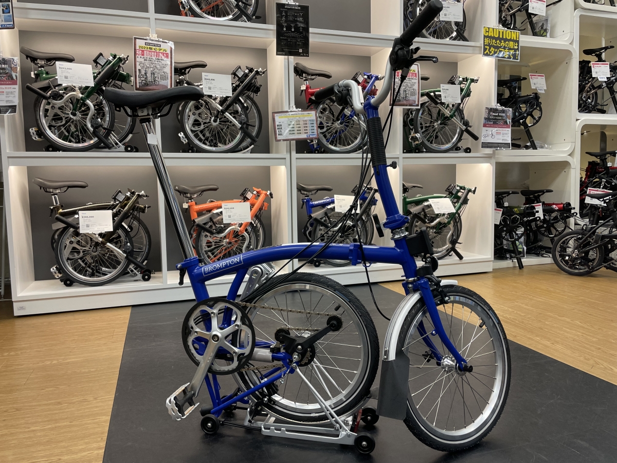 BROMPTON】希少カラー！？1年で廃盤となった『ピカデリーブルー』も