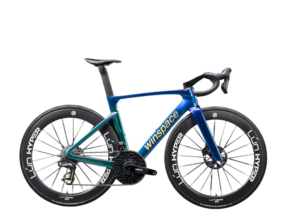 T1600_UItra_Bike_Nebula_Green_1_e091b32b-714f-4454-a727-4a611dc6c136