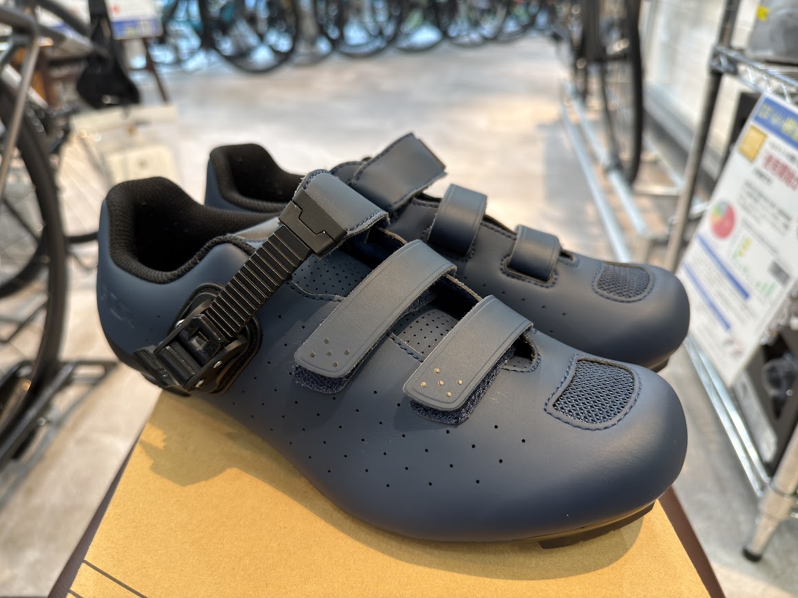 大井町限定SALE】破格の75％OFF FLRビンディングシューズが1足のみ