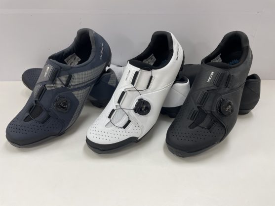 ド定番SPDシューズ！！ワイド幅も展開しているシマノシューズ！ | サイクルウェアのことならY's Road 大阪ウェア館にお任せください！