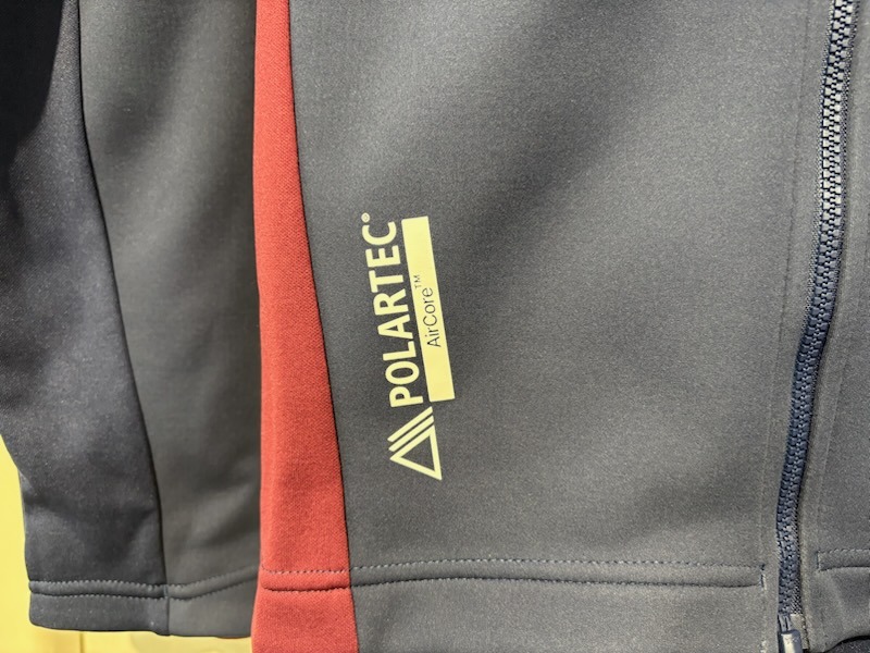 CASTELLI】来週から気温も下がりますしジャケットの準備しません