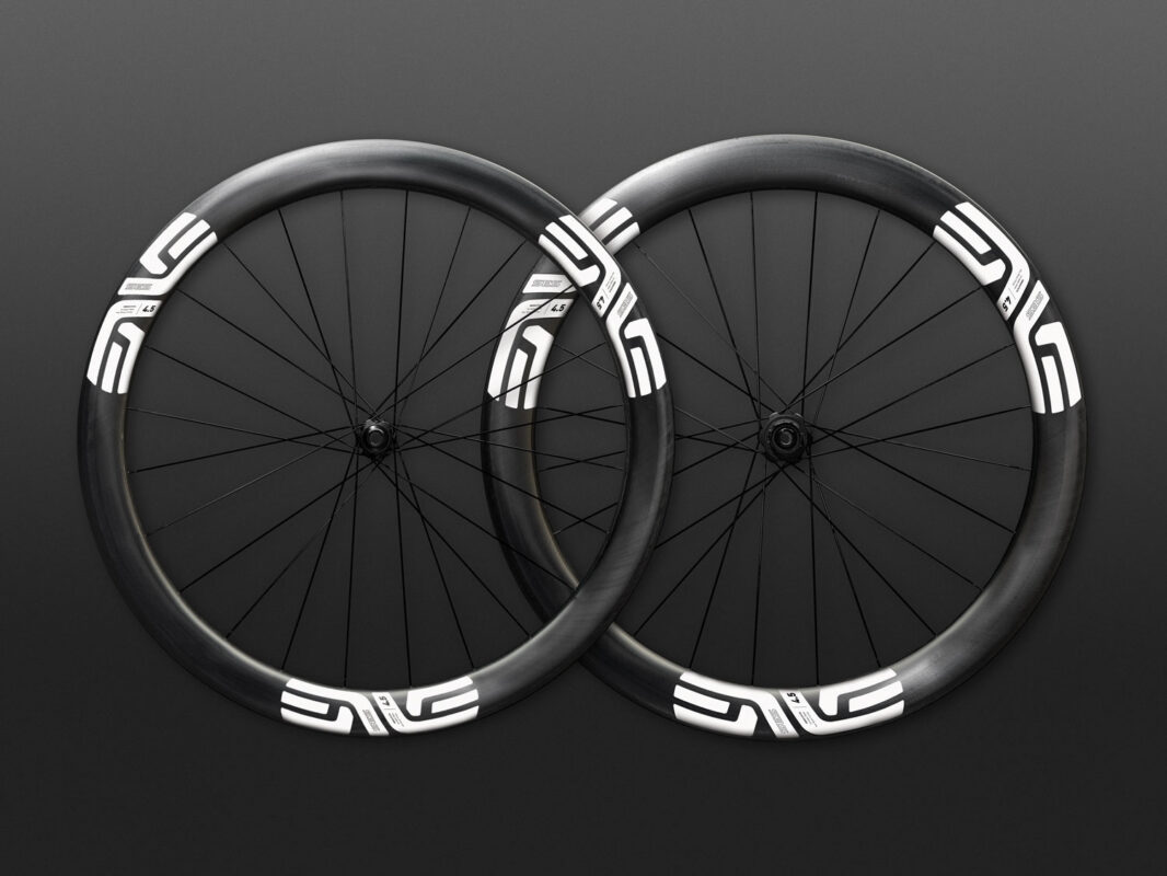 SES_4.5_wheelset_WHITE-1-1066x800