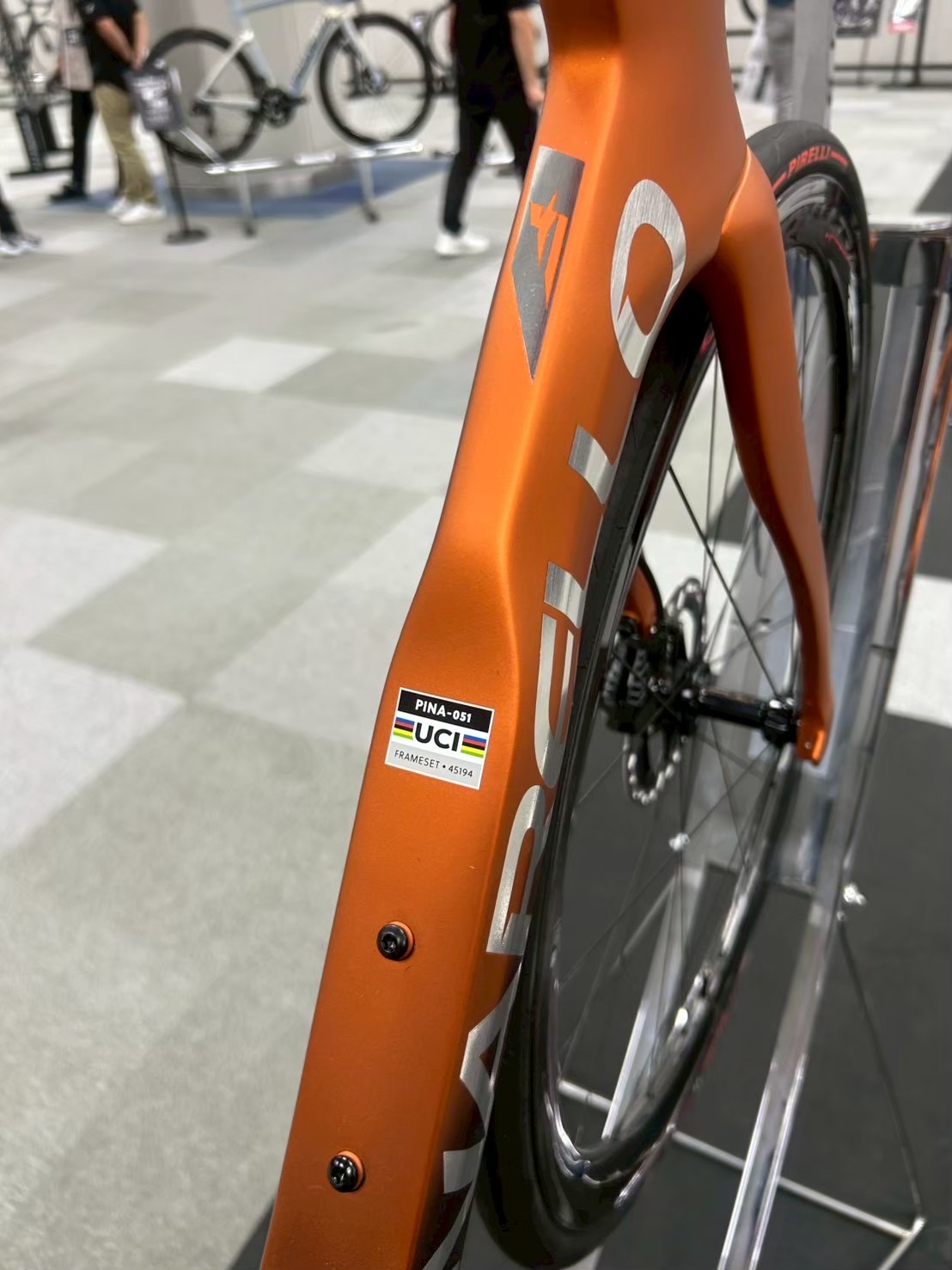 A8EAA126-377F-405E-B610-3C53F2F14A6C