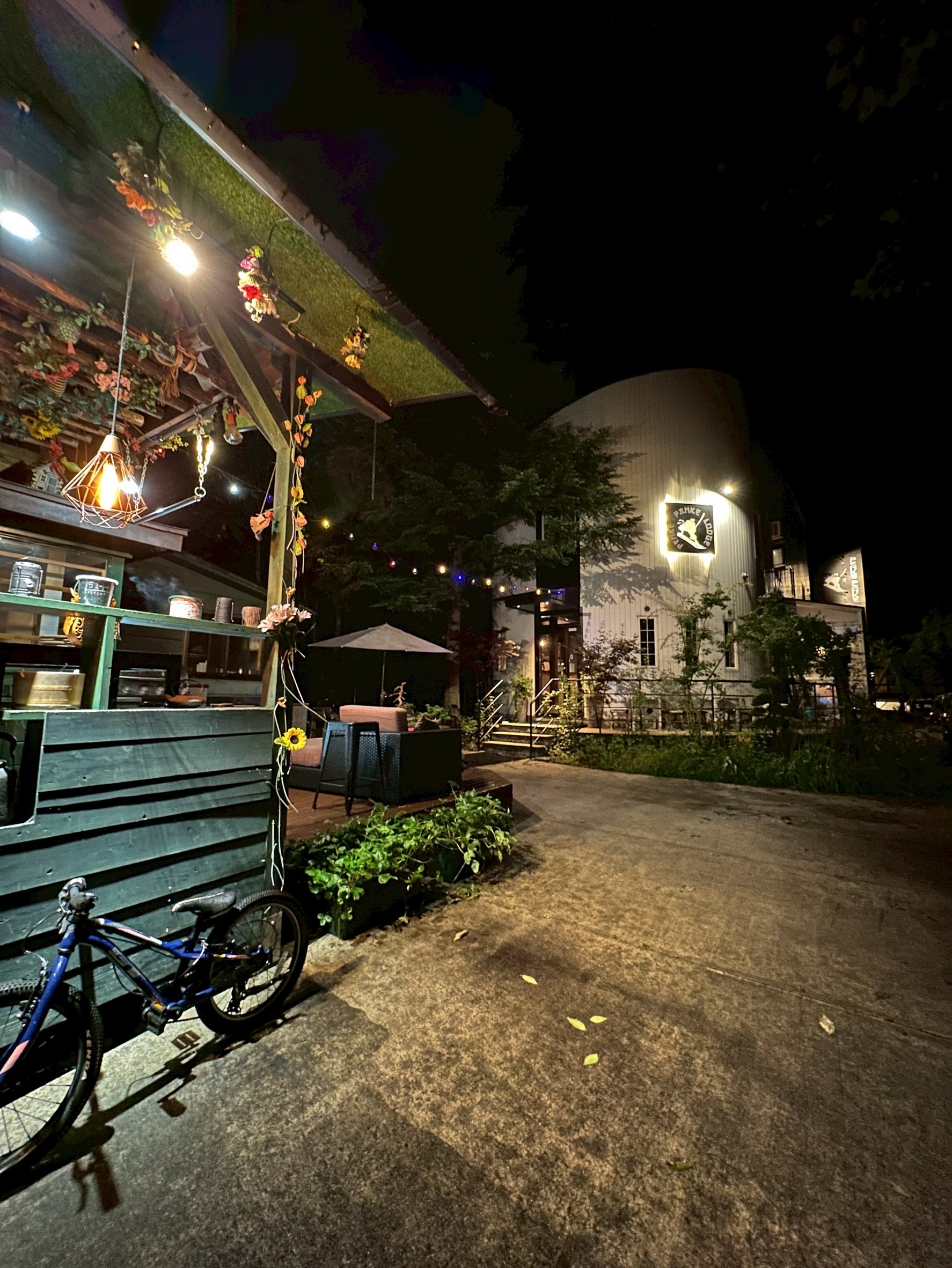 B6FCA23C-0DD2-4A8E-903D-416E85DAF460