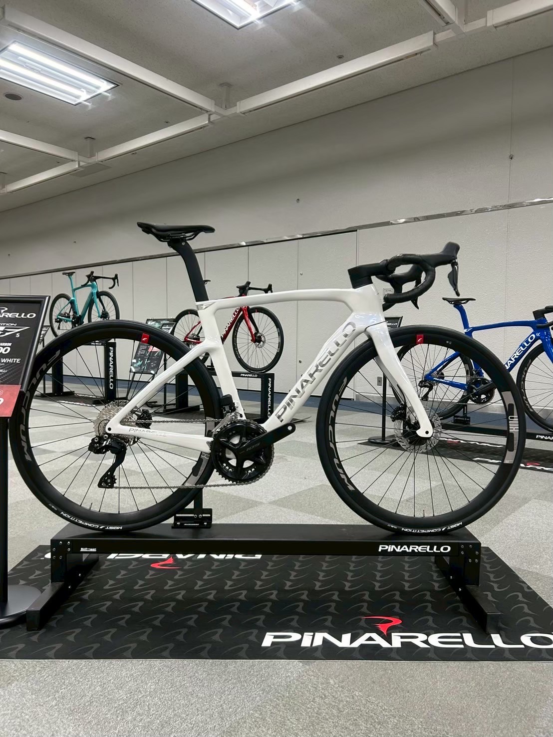 15B52C17-88F3-4E8E-BB78-A239843BD709