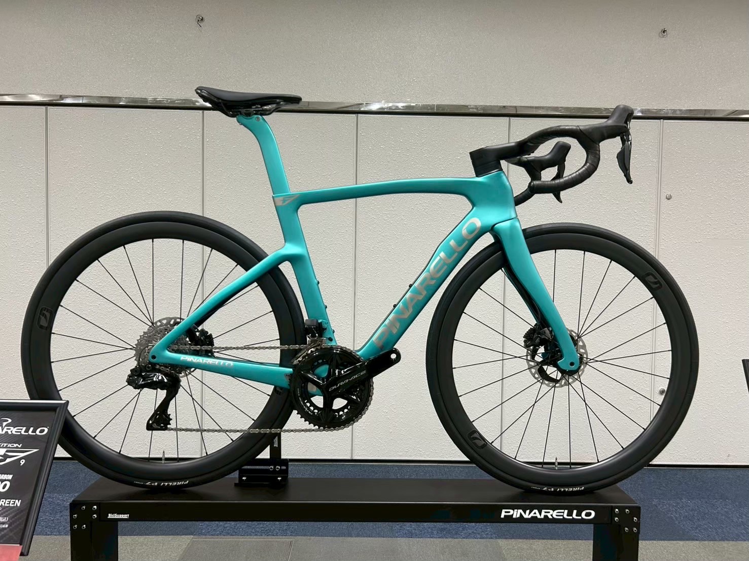 7C57C6B7-3D9A-4CF0-8627-E816C228688C