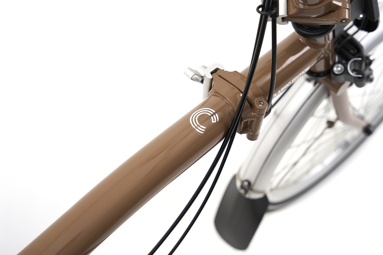 RS36673_Classic-Edition_1_Mocha-3