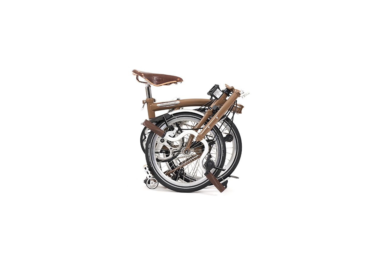 RS36674_Classic-Edition_1_Mocha-2