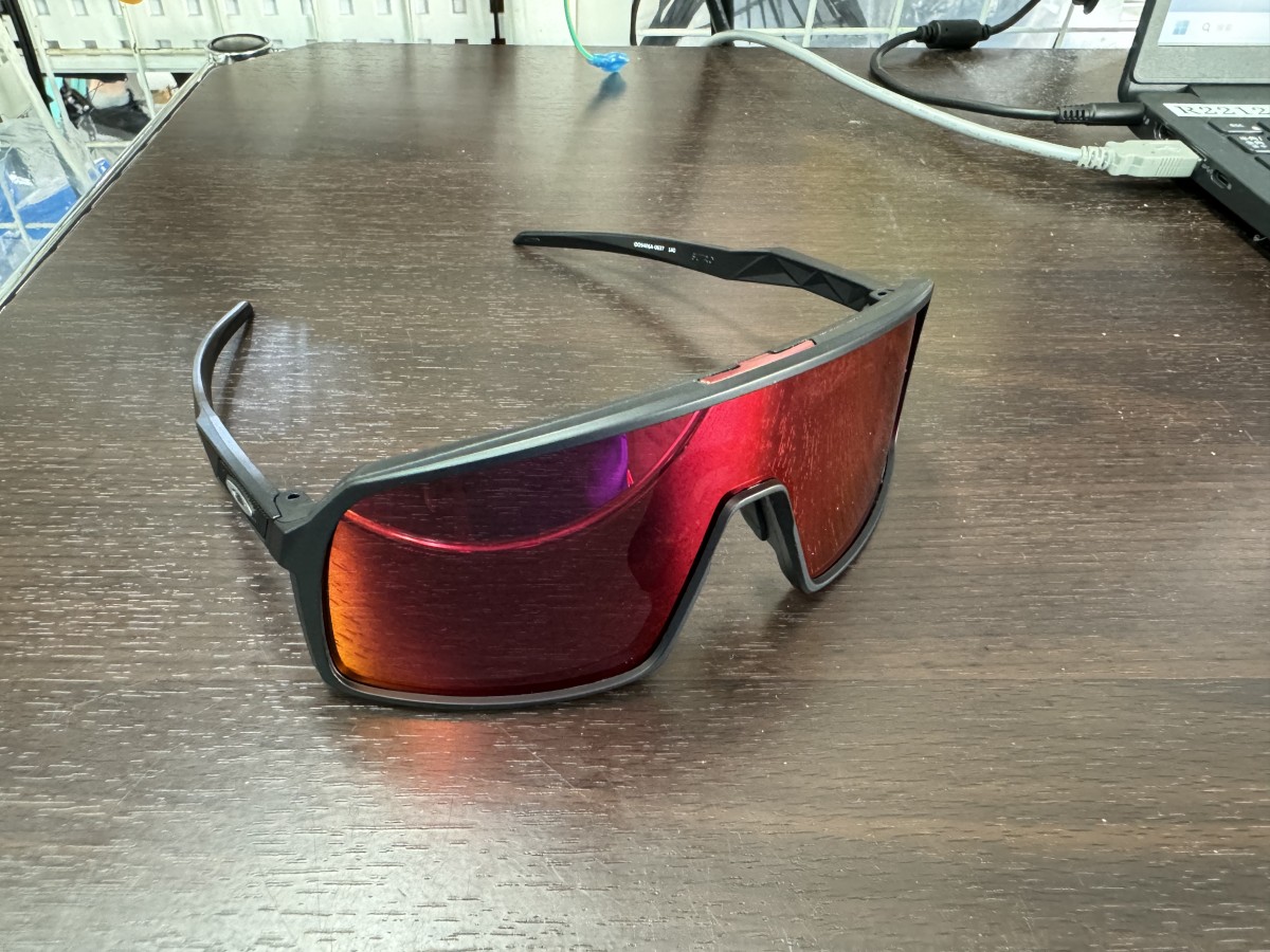 Oakley】在庫あり！”Oakley SUTRO PRIZM”で路面も把握しやすいです！他