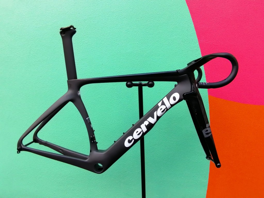 総額60万以上　サーヴェロ　ロードバイク　アルテグラ　発送不可　福岡県久留米市 総額60万以上サーヴェロロードバイクアルテグラ発送不可福岡県