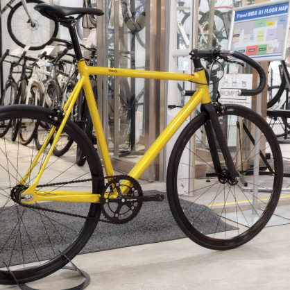 決算セール1/18から！】究極のシンプル美！超軽量のストリートピスト