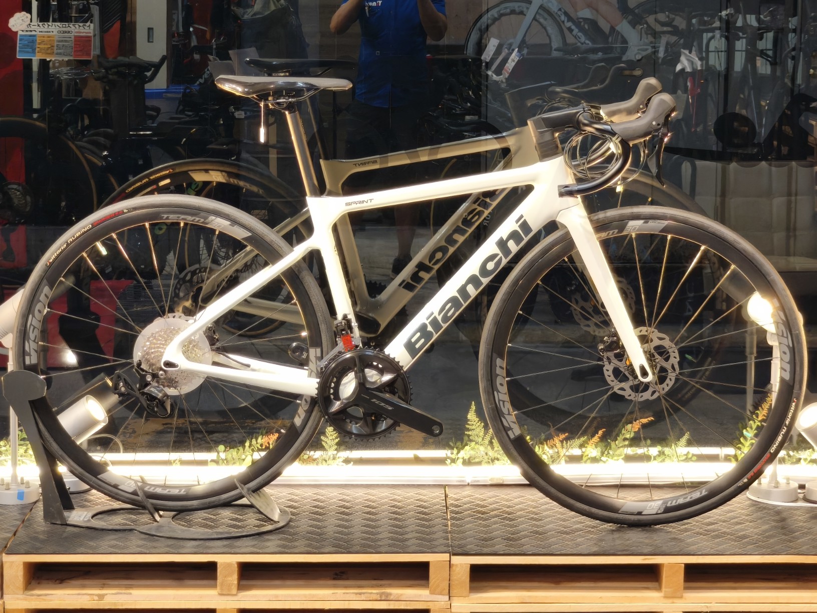 IMG_20250612_190240_copy_1632x1224