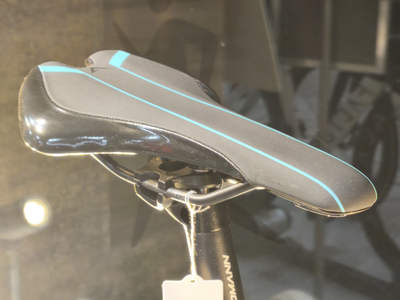 IMG_20250612_191239_copy_1638x1228