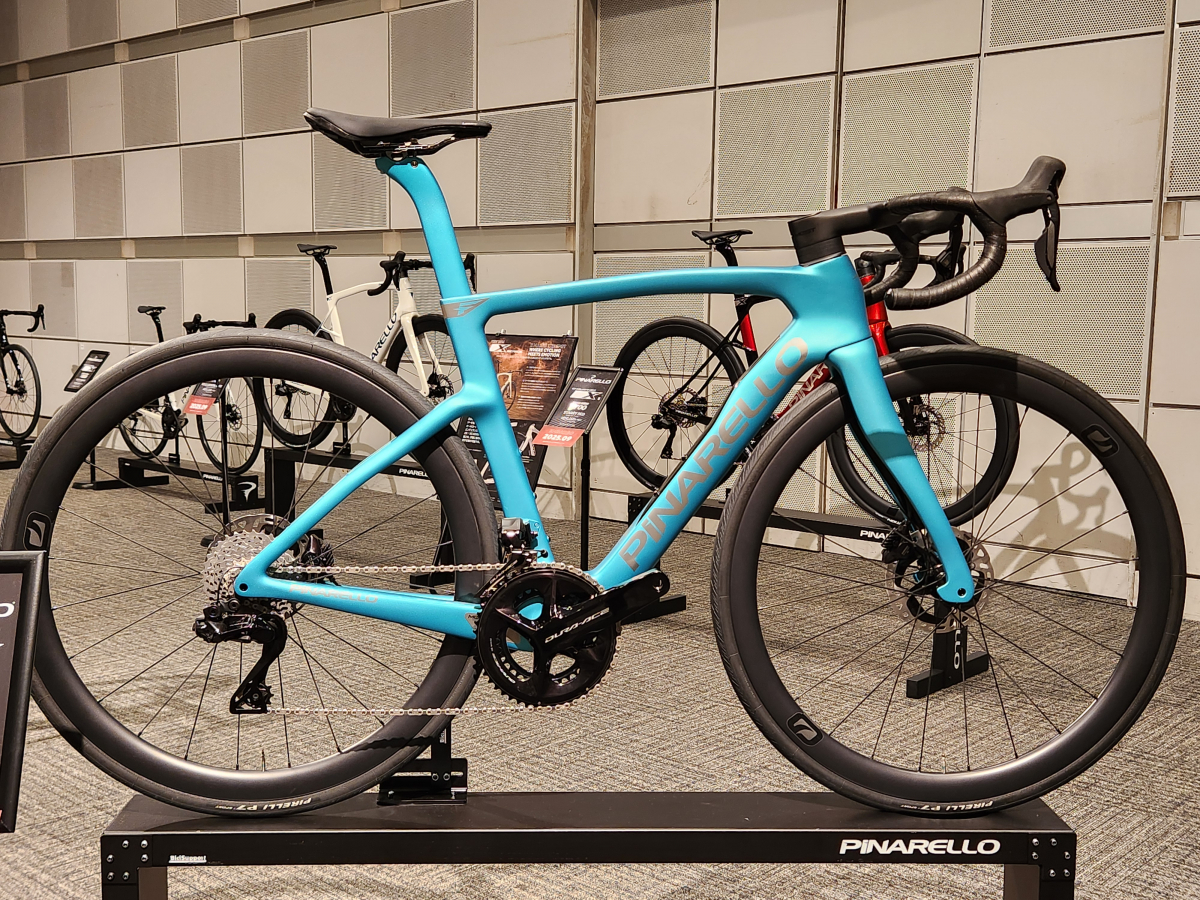 情報解禁】ピナレロの2026年モデル『新型Fシリーズ』が発表されました