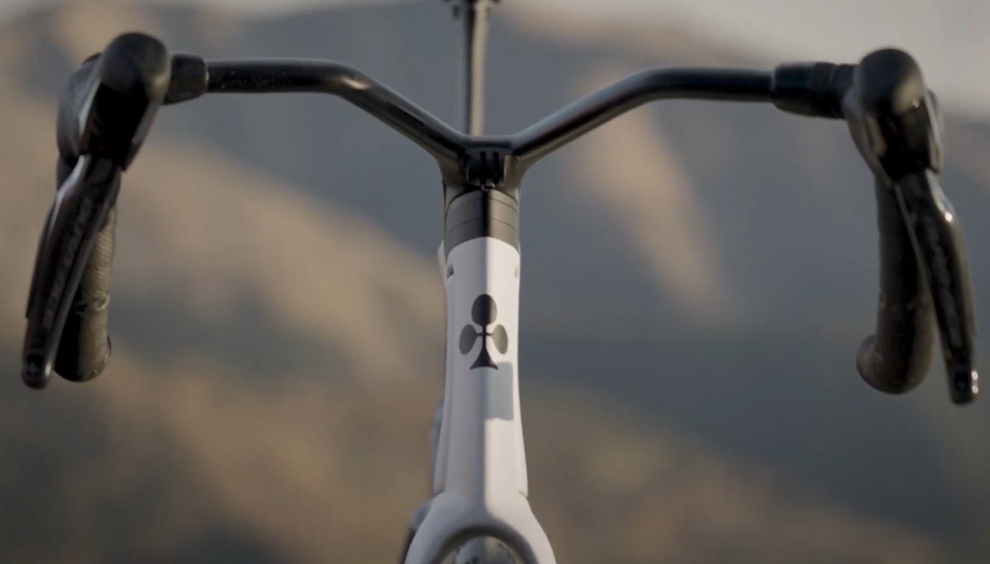 Y1RS ヘッドチューブ