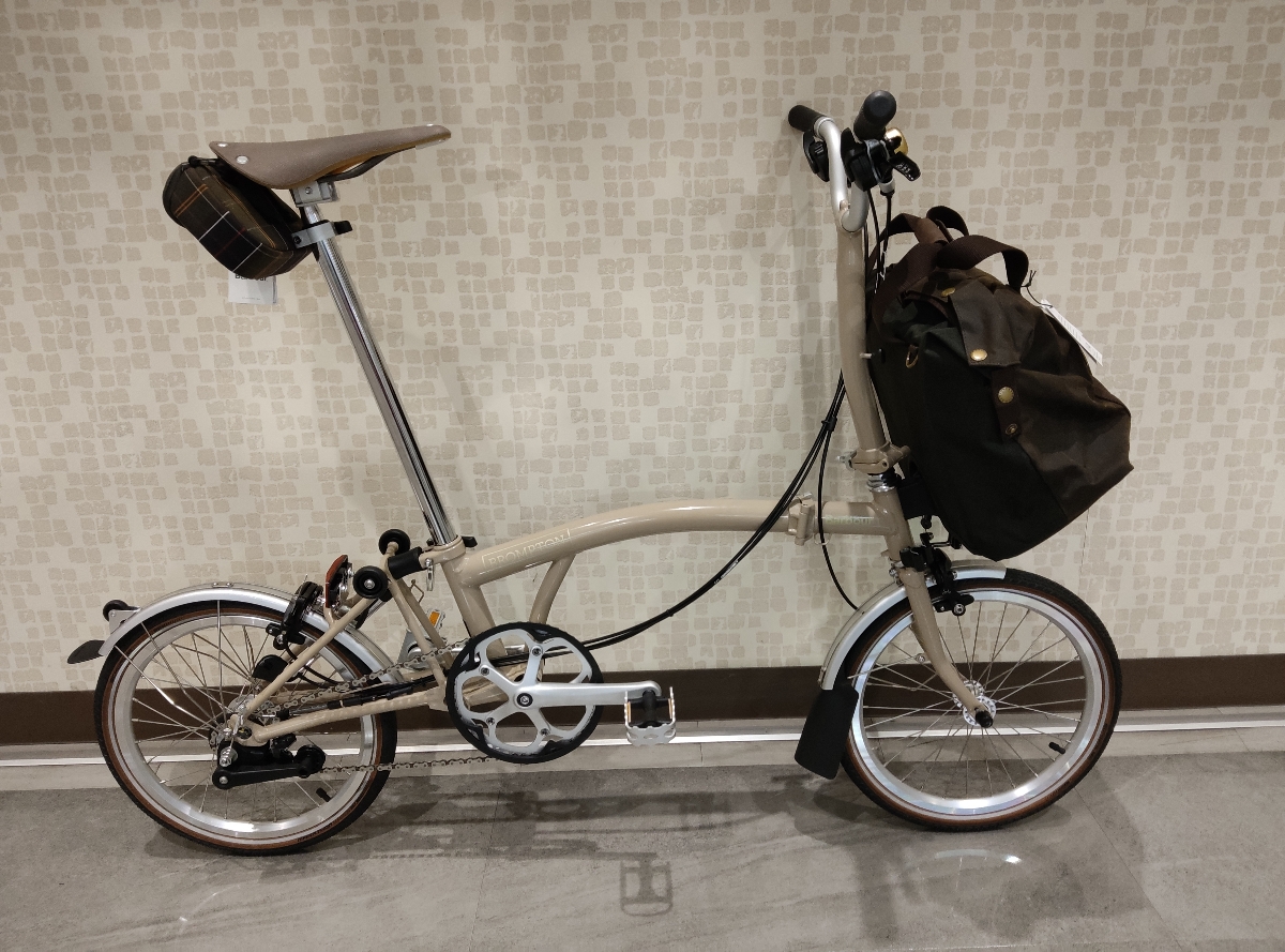 BROMPTON】あのコラボモデルが1台のみ、緊急入荷です！ | 新宿で自転車 