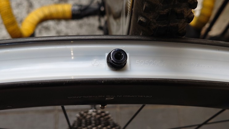 BONTRAGER TLR RIM STRIP