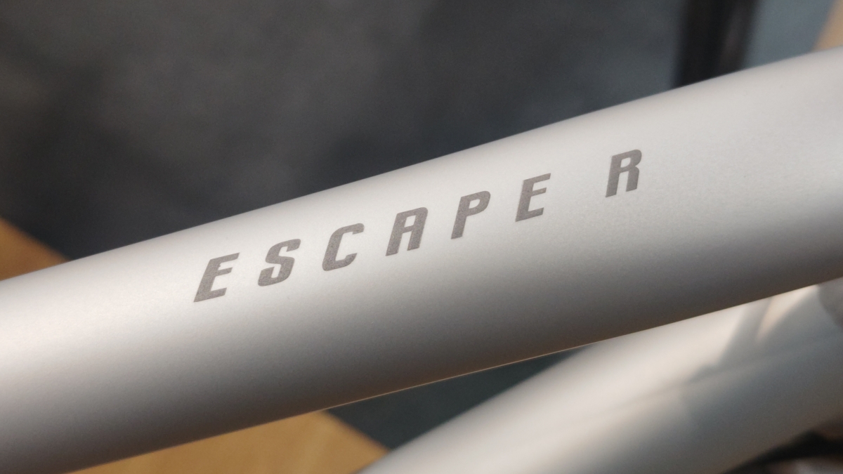 ESCAPE R3