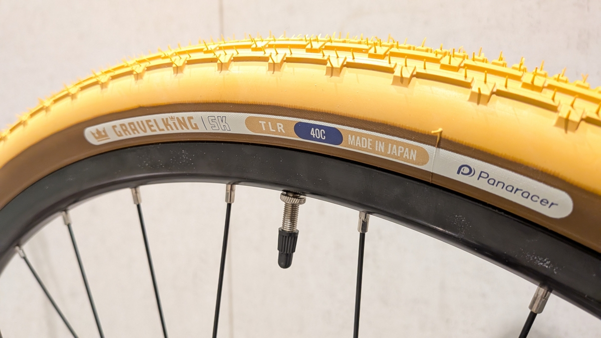 MILESDOVES FLAT x GRAVELKING (1)