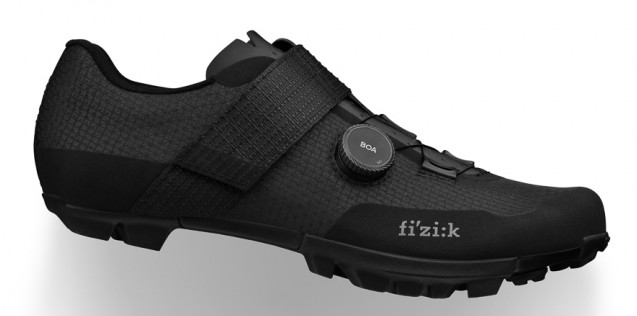 fizik-vento-ferox-carbon-1-black-lightweight-off-road-shoes_1_1