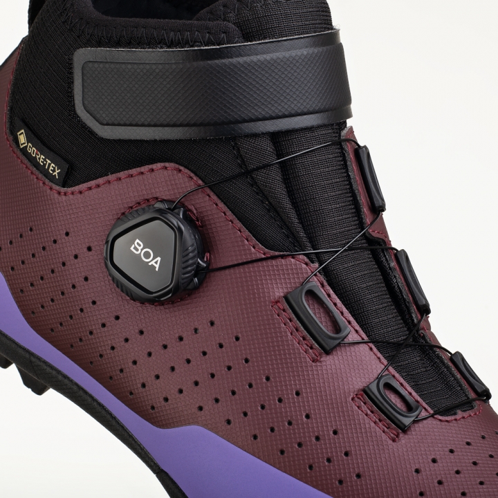 fizik-terra-artica-gore-tex-purple-grape-6-best-waterproof-breathable-off-road-shoes_24
