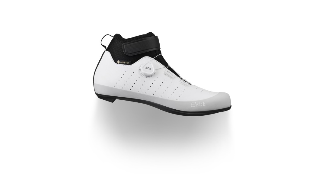 fizik-tempo-artica-gtx-goretex-white-1-road-cycling-winter-shoes