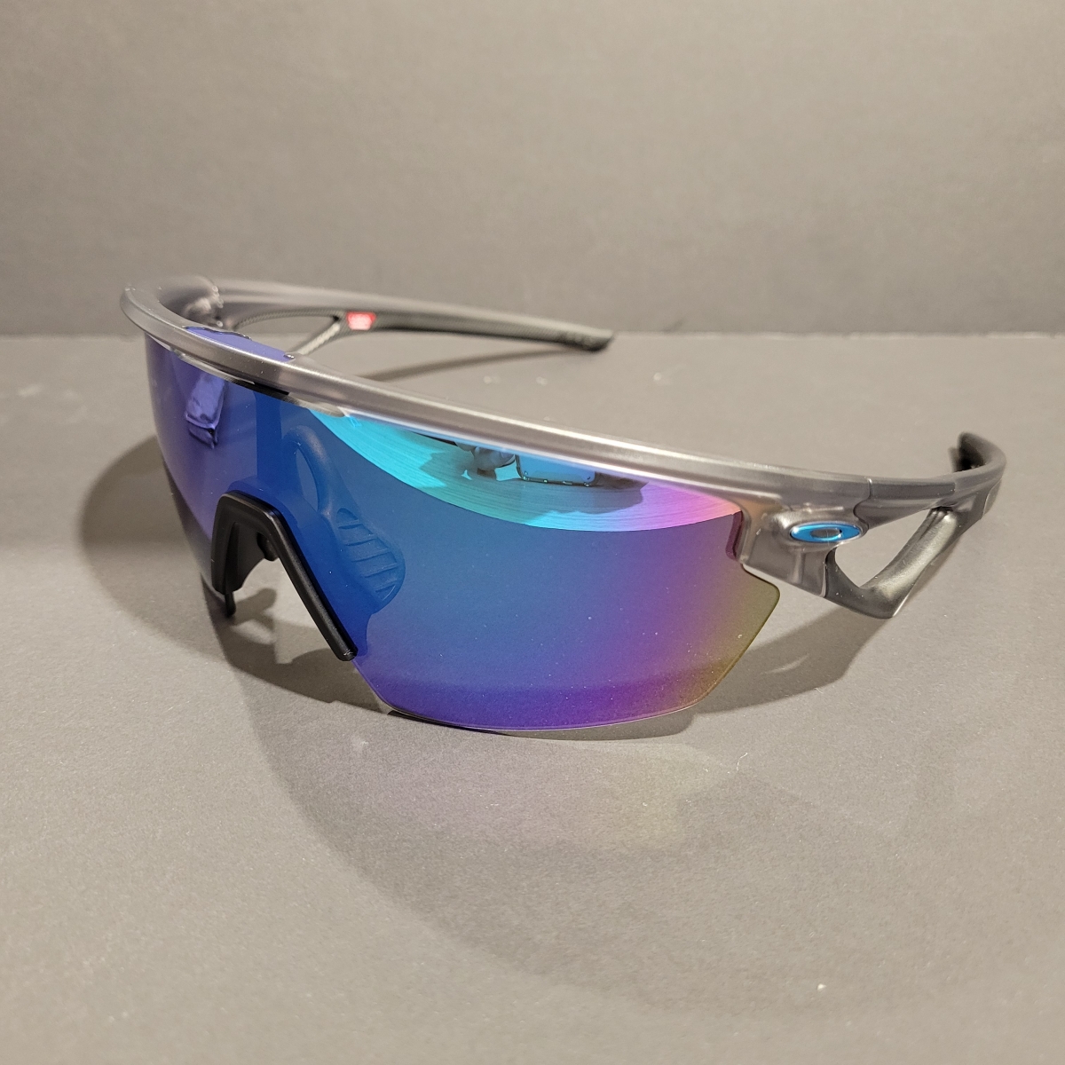 人気のOAKLEY「SPHAERA」シリーズ揃ってます！強い日差しと紫外線や