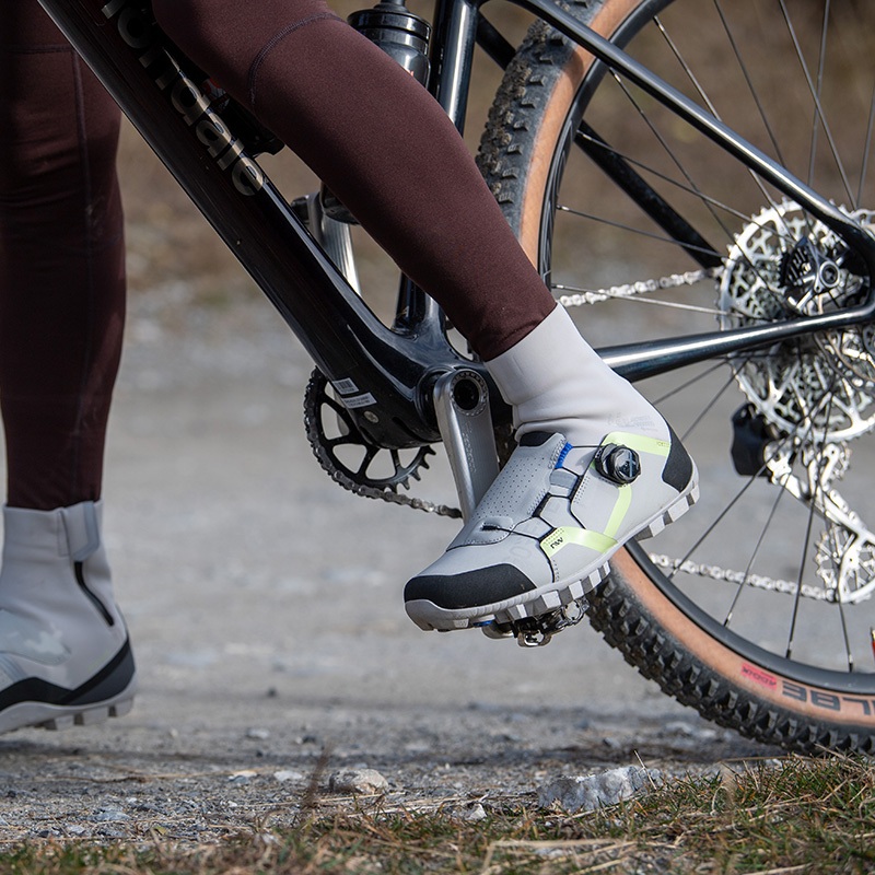 Celsius-XTArcticGTX_80254060-NW-bike-FW25-SIM_6080