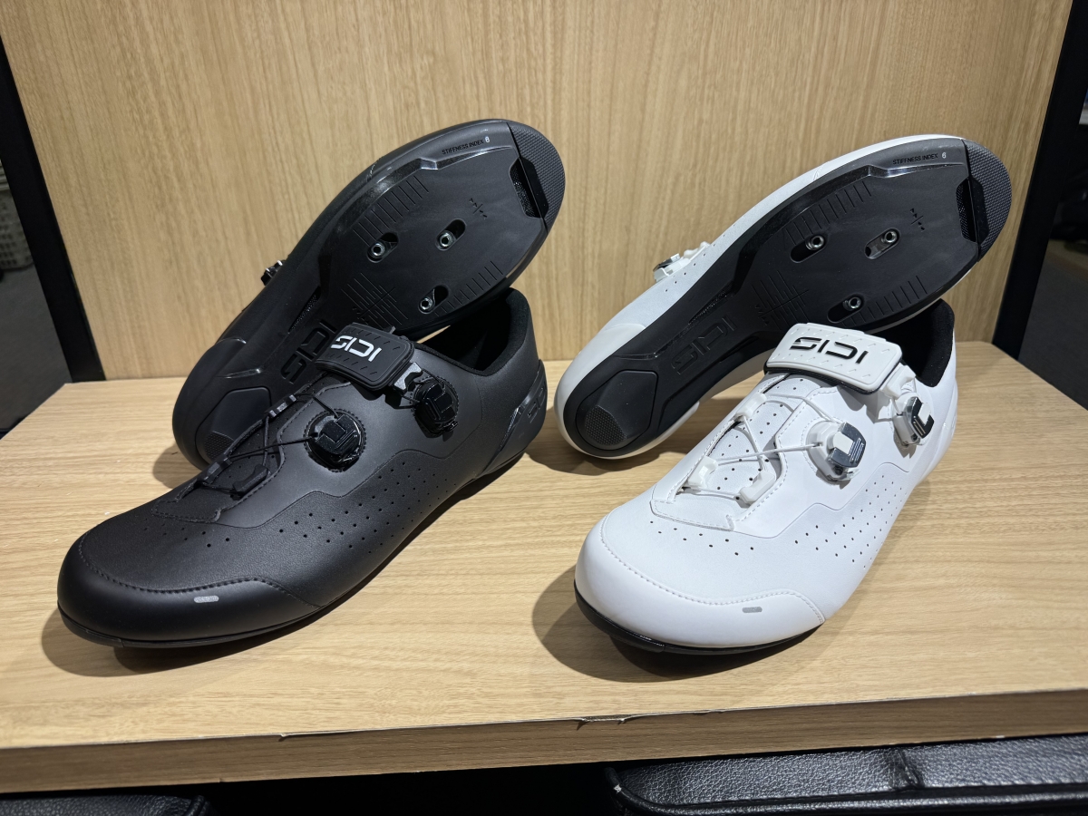 新作入荷！】往年の名作がフルモデルチェンジ！現代的でスタイリッシュ