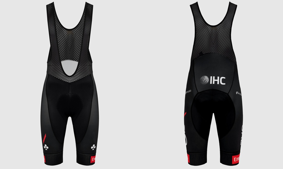 pantaloncino_corto_replica_uae_team_emirates_xrg_2026_813190_zoom_28_20260204183712