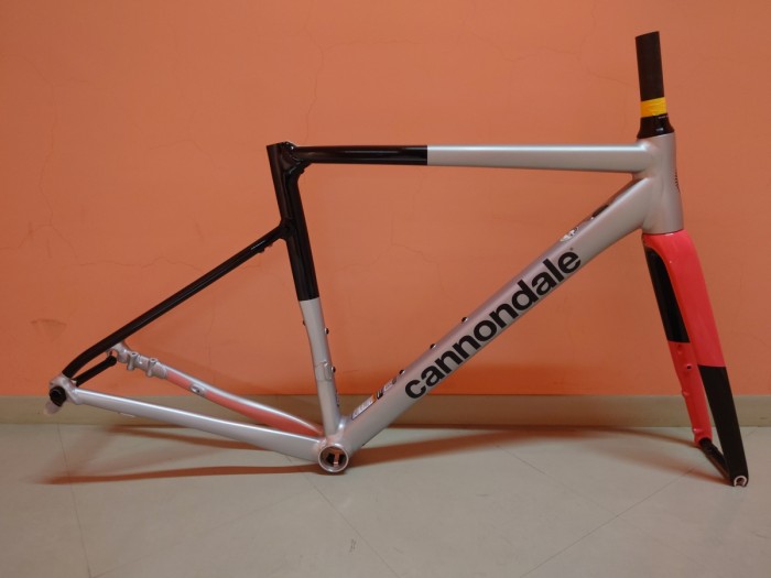 Cannondale CAAD 13 DISC フレームセット チームレプリカ