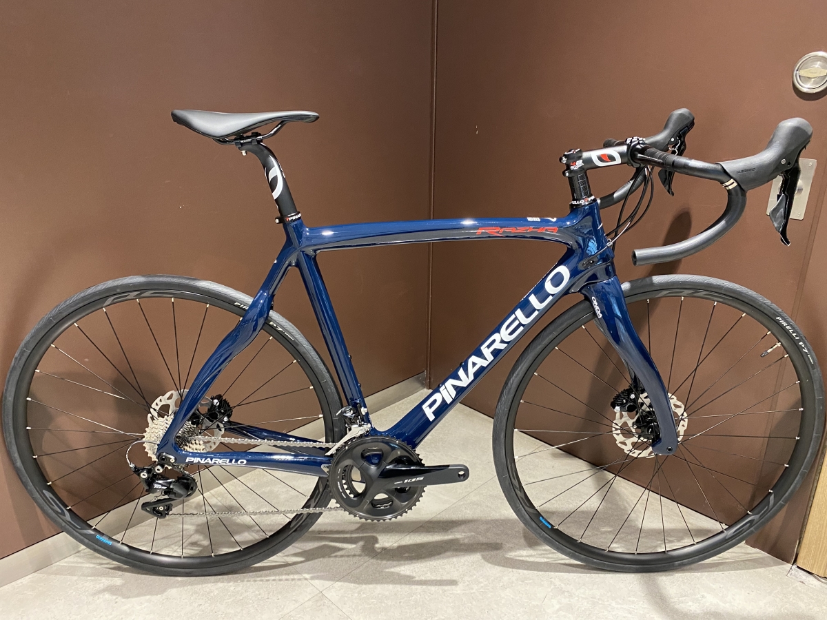 PINARELLO】アントワープブルーのRAZHA DISK 105 あります！！！ | 新宿でスポーツサイクル・用品をお探しなら Y's Road  新宿本館