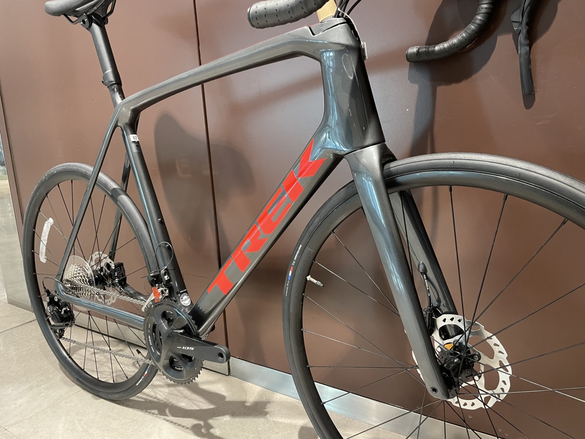 身長高い方必見！！TREK EMONDA SL 5の62サイズが特価です！ | 新宿で 