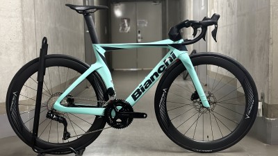 【Bianchi】新型エアロロード入荷しています | 新宿でスポーツサイクル・用品をお探しなら Y's Road 新宿本館