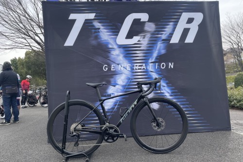【インプレッション】新型TCR試乗してきました！【ADVANCED PRO編】 | 新宿でスポーツサイクル・用品をお探しなら Y